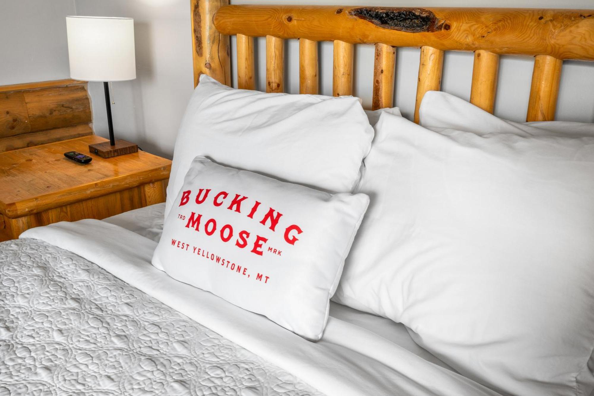 The Bucking Moose Hotel West Yellowstone Ngoại thất bức ảnh