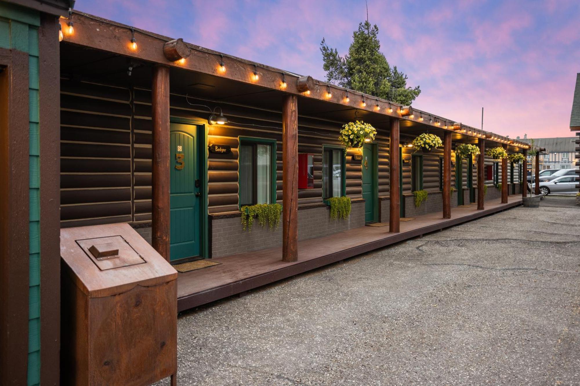 The Bucking Moose Hotel West Yellowstone Ngoại thất bức ảnh