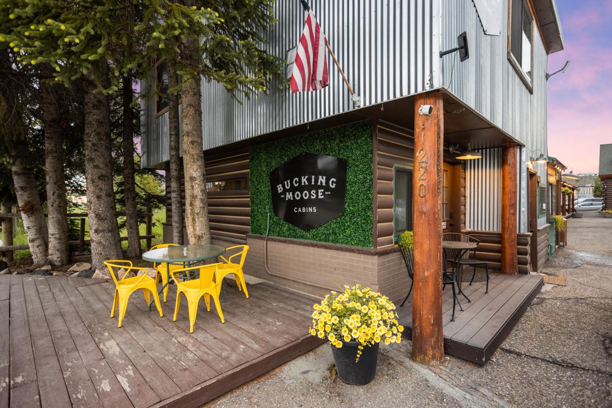 The Bucking Moose Hotel West Yellowstone Ngoại thất bức ảnh